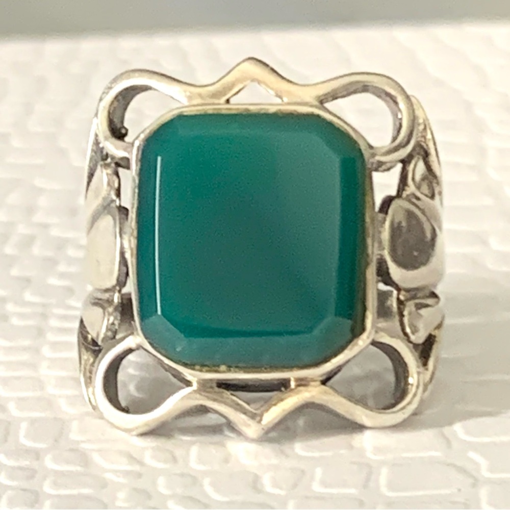 Vintage Sterling Silver 925 With Green Agate Ring size 5